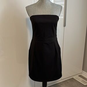 VERY J Lined Black Strapless  Mini Dress, Size L